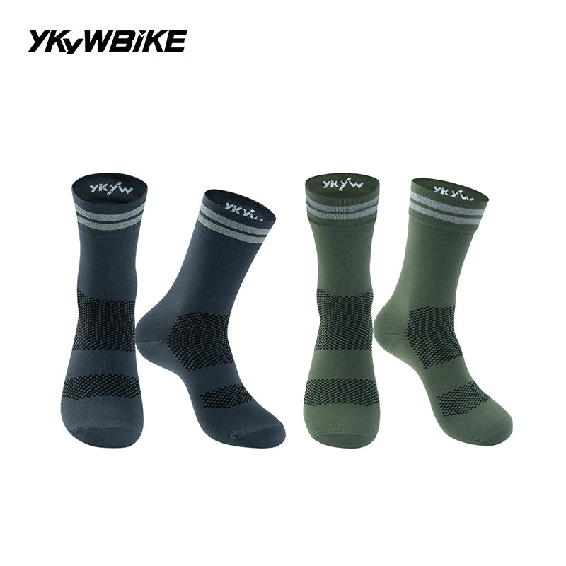 YKYWBIKE Outdoor Cycling Socks Unisex Breathable Road Bicycle Socks Sport Compression Socks Reflective Racing Running Bike Socks