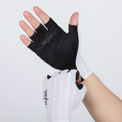YKYW Men's Women's Summer Cycling Set, Half Finger Woven Striped Cycling Gloves + Cooling Arm Sleeves + Breathable Cycling Socks, Shock Absorbing Non-slip MTB Road Bike Sports Kit, Black & White 2 Colors