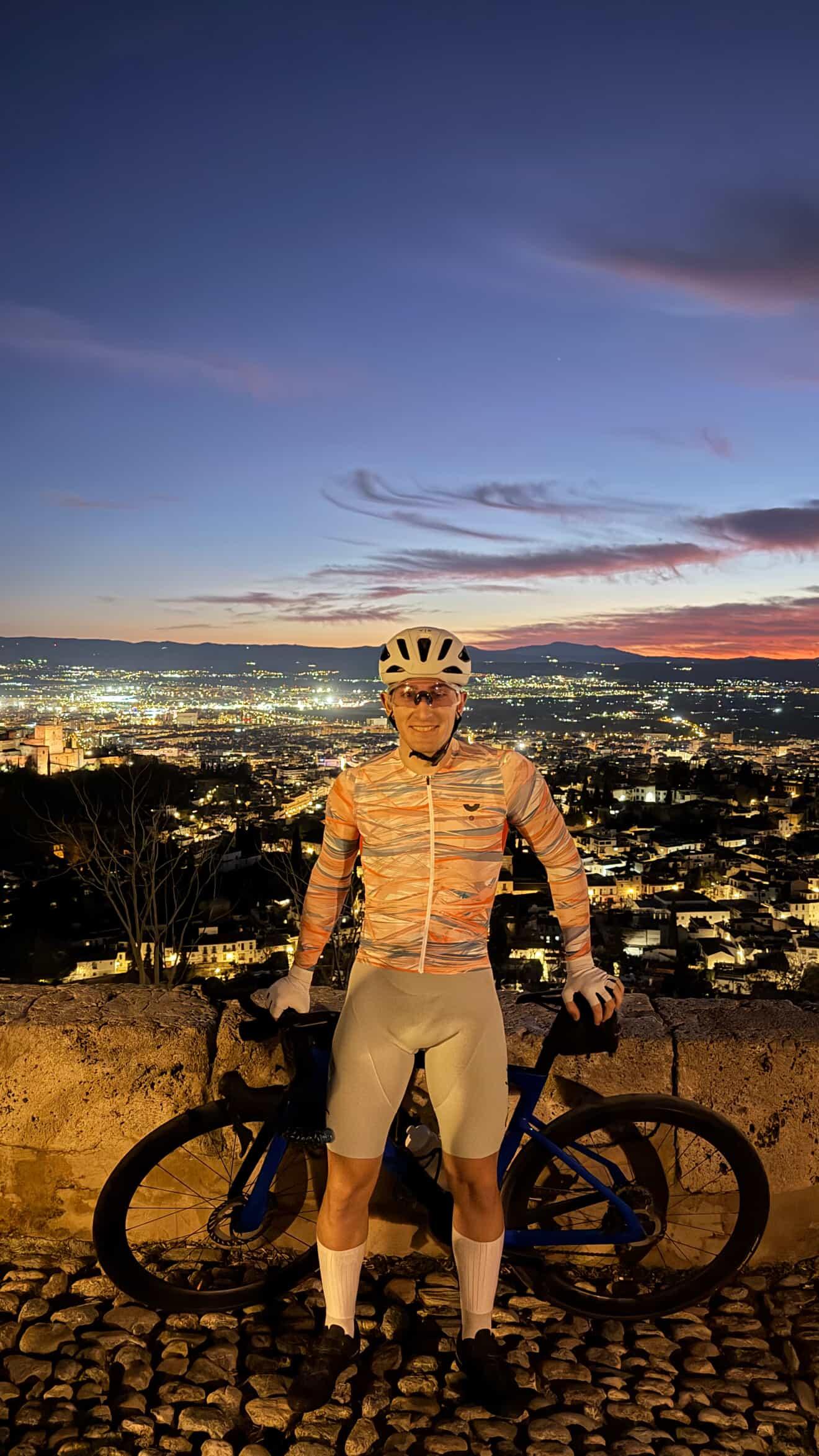 YKYW Men's 7 Hours Riding Seamless Cycling Bib Short Elastic Interface Summer Breathable Bicycle Bib Pants Blue