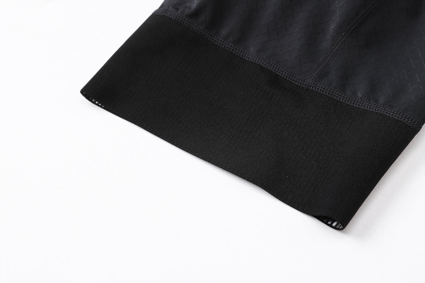 YKYW 2025 Summer Men Cycling Bib Shorts Short Pants Bicycle Bibs Shorts Pro Team Road Bike 3 Pockets MTB Long Distance