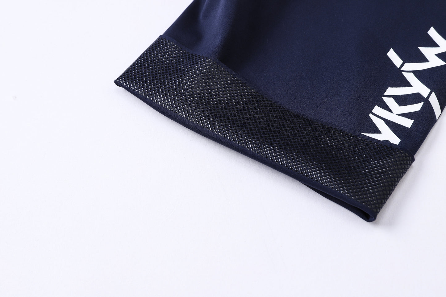 YKYWBIKE 2025 Mens Summer Cycling Shorts Seamless Waist Road Bike Short Pants Riding Bicycle MTB Shorts Pro Lightweight